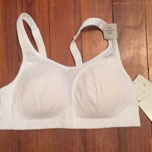 Women’s sports bra
